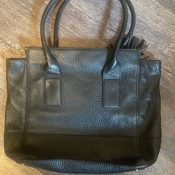 Kate Spade Tote - Picture 2 of 7